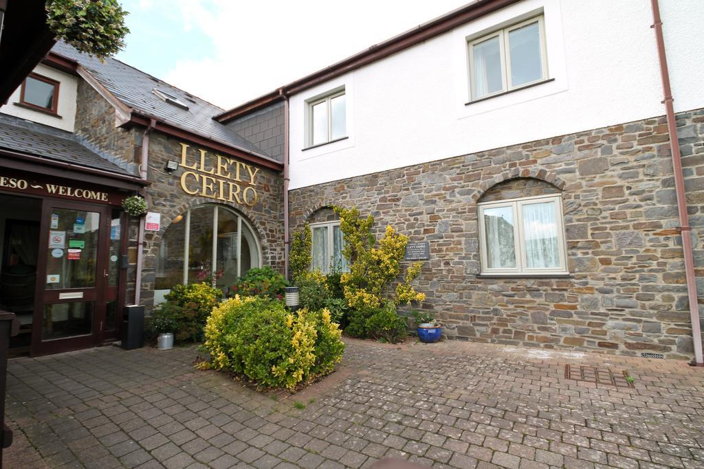 Llety Ceiro Guesthouse Aberystwyth Exterior photo