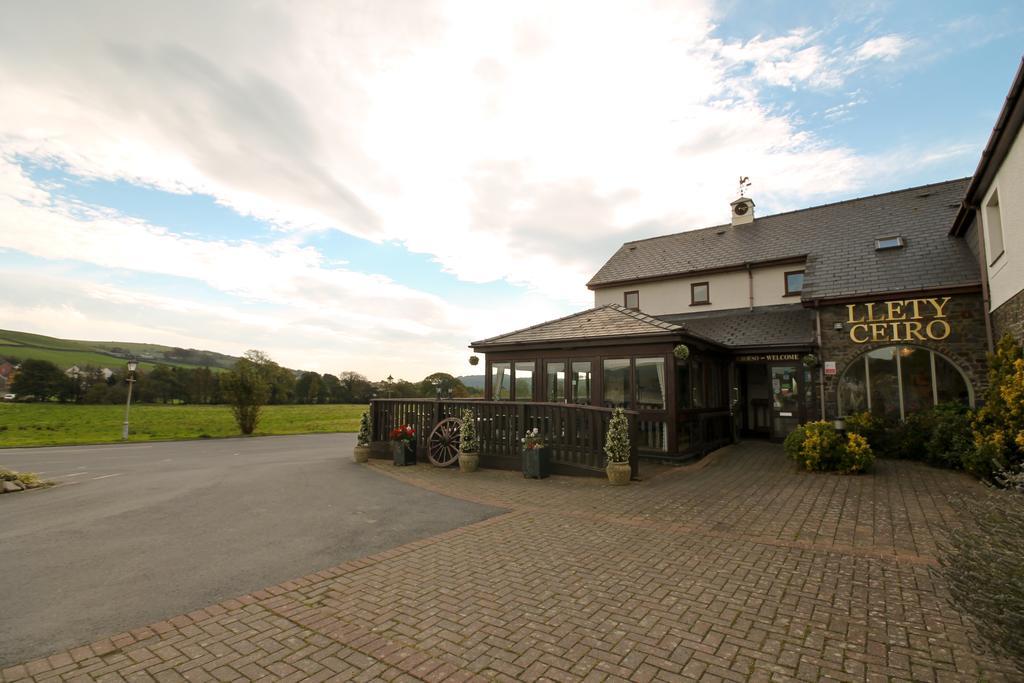 Llety Ceiro Guesthouse Aberystwyth Exterior photo